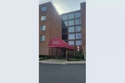 1450 Plymouth Lane #305, Elgin, IL 60123 - Photo 3
