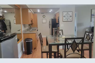 1450 Plymouth Lane #305, Elgin, IL 60123 - Photo 11