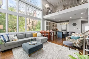 1641 W Pearson St, Chicago, IL 60622 - Photo 3