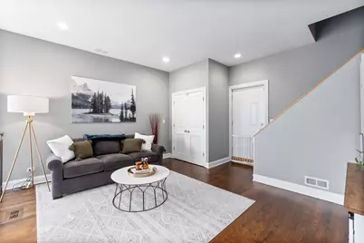 1641 W Pearson Street #2W, Chicago, IL 60622 - Photo 13