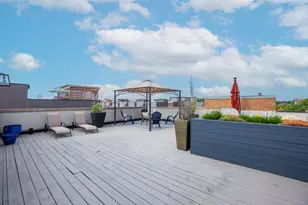 1641 W Pearson St, Chicago, IL 60622 - Photo 33