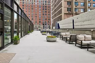 3200 N Lake Shore Dr, Chicago, IL 60657 - Photo 31
