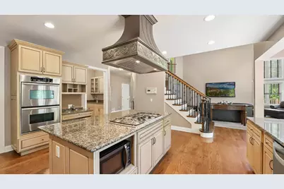 39571 Orchard Bluff Lane, Wadsworth, IL 60083 - Photo 11