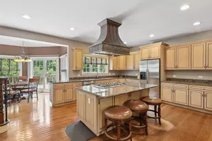 39571 Orchard Bluff Ln, Wadsworth, IL 60083 - Photo 9