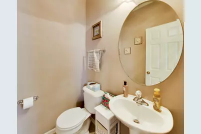1050 Samantha Drive, Lake Zurich, IL 60047 - Photo 9