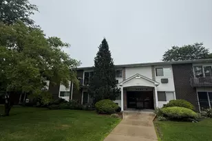 9581 Dee Rd, Des Plaines, IL 60016 - Photo 1