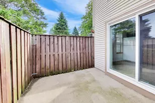 913 Campbell Dr, Gurnee, IL 60031 - Photo 21