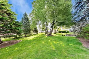 913 Campbell Dr, Gurnee, IL 60031 - Photo 23