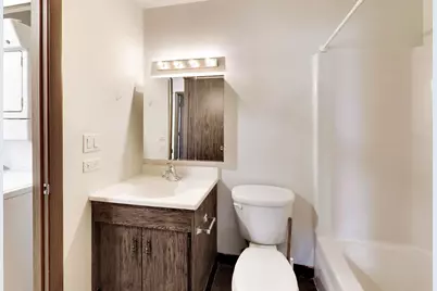 913 Campbell Drive, Gurnee, IL 60031 - Photo 13