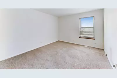 913 Campbell Drive, Gurnee, IL 60031 - Photo 9