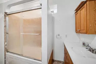 4749 N Dover St, Chicago, IL 60640 - Photo 17