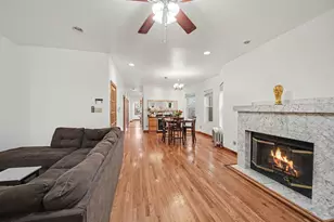 4749 N Dover St, Chicago, IL 60640 - Photo 15