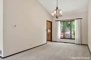 4718 Lake Dawnwood Dr, McHenry, IL 60051 - Photo 7