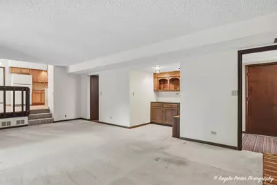 4718 Lake Dawnwood Drive, McHenry, IL 60051 - Photo 17
