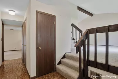 4718 Lake Dawnwood Drive, McHenry, IL 60051 - Photo 3