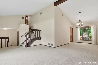 4718 Lake Dawnwood Drive, McHenry, IL 60051 - Photo 5