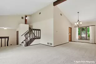 4718 Lake Dawnwood Dr, McHenry, IL 60051 - Photo 5