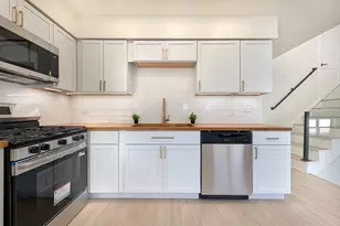 18013 Park Ave, Lansing, IL 60438 - Photo 5