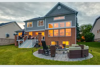 1679 N Stanwich Road, Vernon Hills, IL 60061 - Photo 37