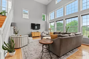 1679 N Stanwich Rd, Vernon Hills, IL 60061 - Photo 11