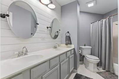 1679 N Stanwich Road, Vernon Hills, IL 60061 - Photo 25