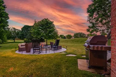 1679 N Stanwich Road, Vernon Hills, IL 60061 - Photo 39