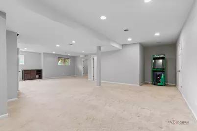 1679 N Stanwich Road, Vernon Hills, IL 60061 - Photo 27