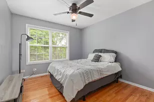 1679 N Stanwich Rd, Vernon Hills, IL 60061 - Photo 23