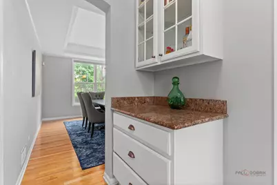 1679 N Stanwich Road, Vernon Hills, IL 60061 - Photo 9