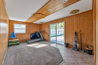 8714 Lynwood Drive, Hickory Hills, IL 60457 - Photo 13