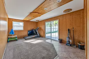 8714 Lynwood Dr, Hickory Hills, IL 60457 - Photo 13