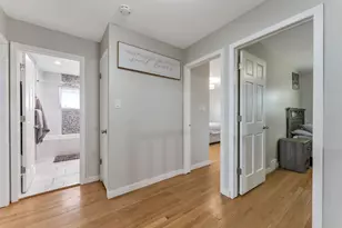 8714 Lynwood Dr, Hickory Hills, IL 60457 - Photo 3
