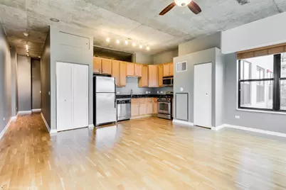 1122 W Catalpa Avenue #402, Chicago, IL 60640 - Photo 3
