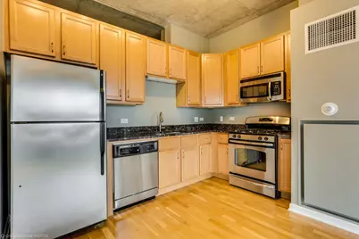 1122 W Catalpa Avenue #402, Chicago, IL 60640 - Photo 5