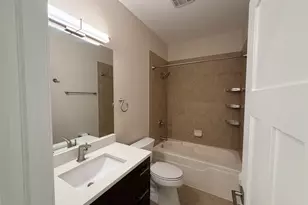 10705 Gigi Dr, Orland Park, IL 60462 - Photo 11