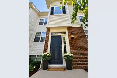 716 River Mill Parkway, Wheeling, IL 60090 - Photo 1