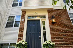 716 River Mill Pkwy, Wheeling, IL 60090 - Photo 1