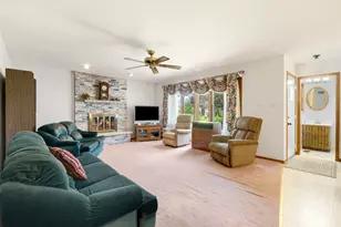 8442 Rob Roy Dr, Orland Park, IL 60462 - Photo 9