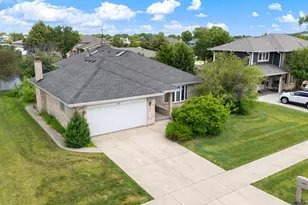 8442 Rob Roy Dr, Orland Park, IL 60462 - Photo 1