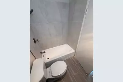 3930 N Pine Grove Avenue #2708, Chicago, IL 60613 - Photo 19