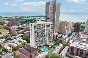 3930 N Pine Grove Ave, Chicago, IL 60613 - Photo 43