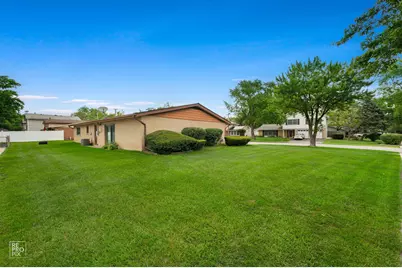 7410 Churchill Drive, Hanover Park, IL 60133 - Photo 25