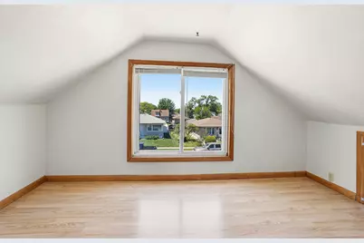 609 Greenbay Avenue, Calumet City, IL 60409 - Photo 9