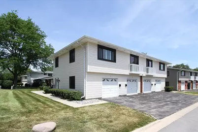 123 Fairlane Court #A, Bloomingdale, IL 60108 - Photo 1