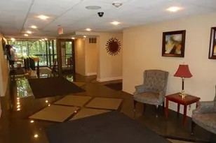 1800 Huntington Blvd, Hoffman Estates, IL 60169 - Photo 3