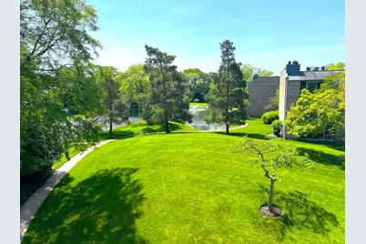 2129 Ammer Ridge Court #301, Glenview, IL 60025 - Photo 17