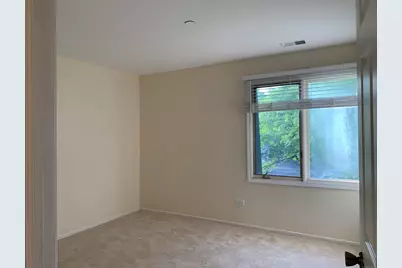 2129 Ammer Ridge Court #301, Glenview, IL 60025 - Photo 5