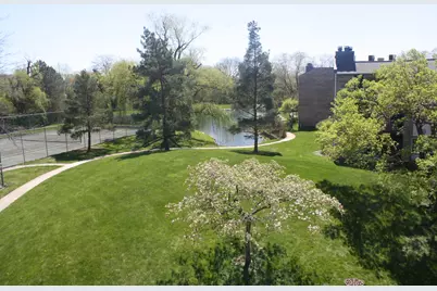2129 Ammer Ridge Court #301, Glenview, IL 60025 - Photo 13