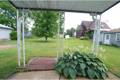 220 W Liberty Street, Grand Ridge, IL 61325 - Photo 17