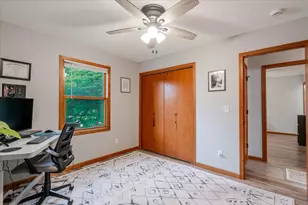 712 Platt Way, Hudson, IL 61748 - Photo 17